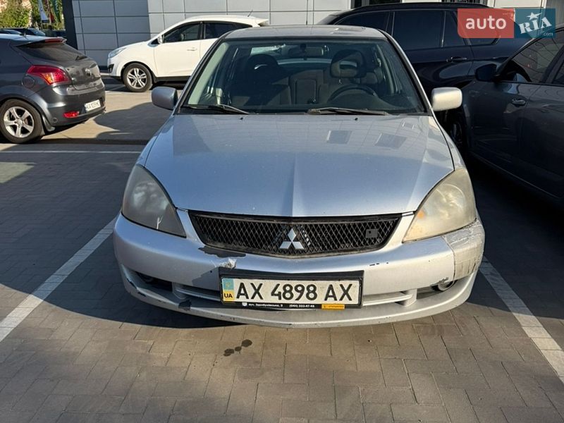 Седан Mitsubishi Lancer 2007 в Киеве фото 2 Седан Mitsubishi Lancer 2007 в Киеве