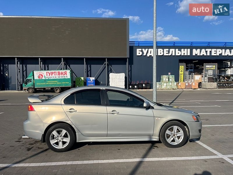 Седан Mitsubishi Lancer 2008 в Первомайске
