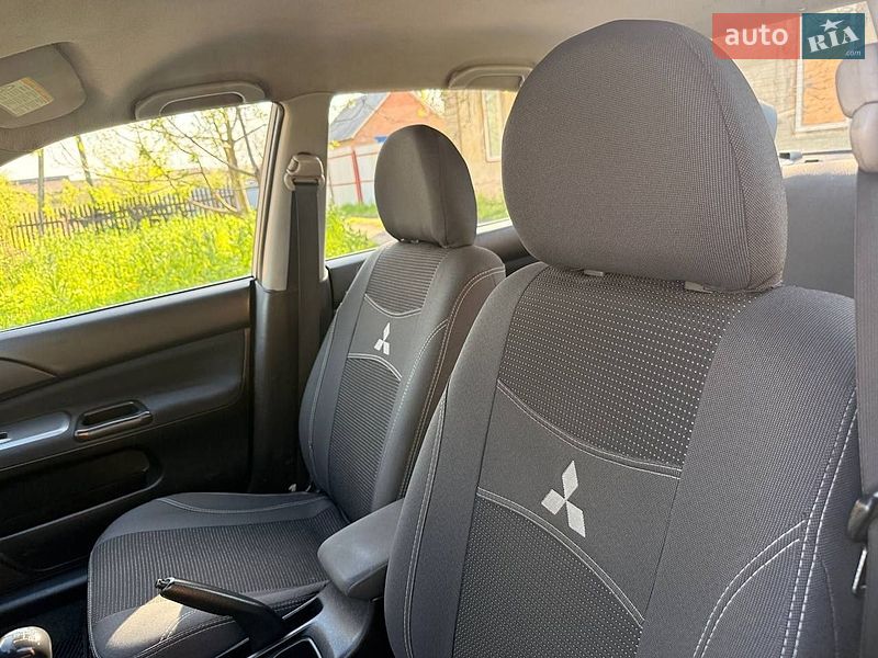 Седан Mitsubishi Lancer 2008 в Ахтырке