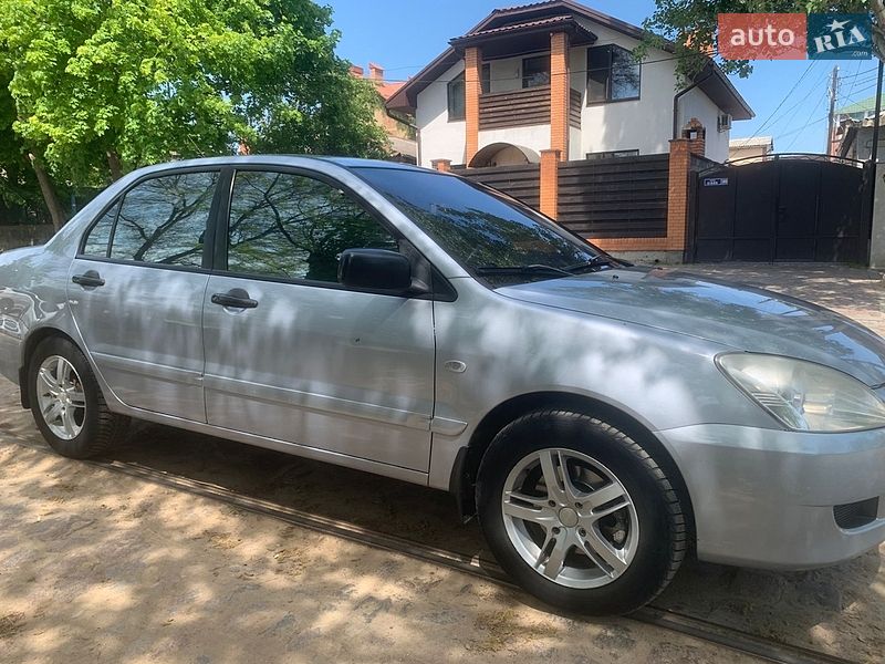 Mitsubishi Lancer 2005