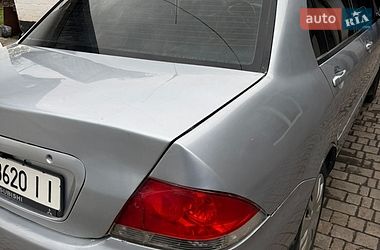 Седан Mitsubishi Lancer 2006 в Днепре