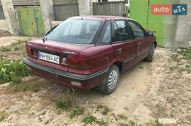 Ліфтбек Mitsubishi Lancer 1990 в Ізмаїлі