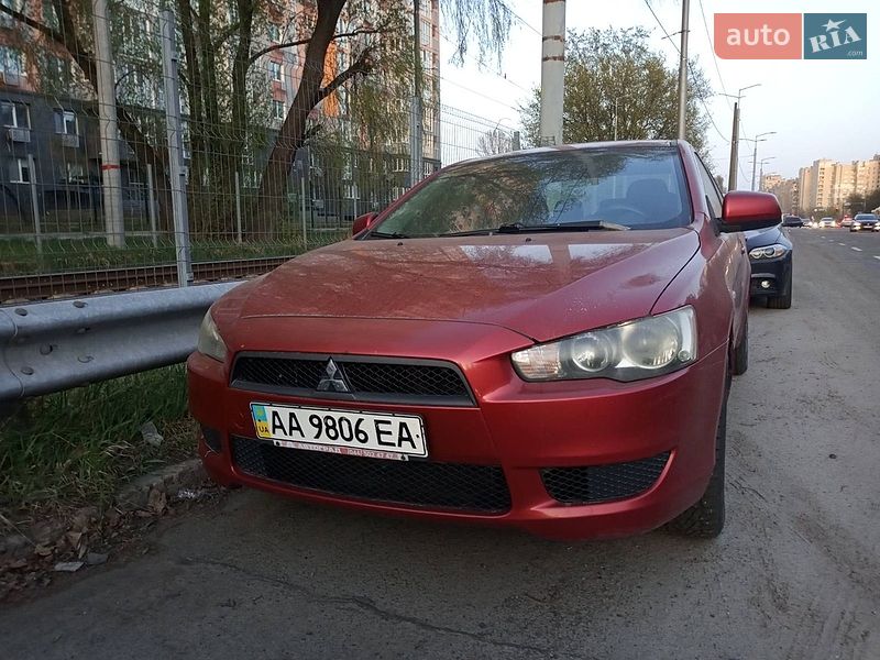 Седан Mitsubishi Lancer 2007 в Киеве