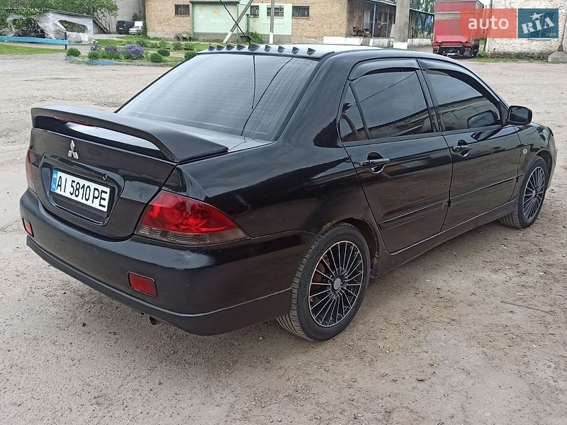 Седан Mitsubishi Lancer 2004 в Броварах фото 5 Седан Mitsubishi Lancer 2004 в Броварах