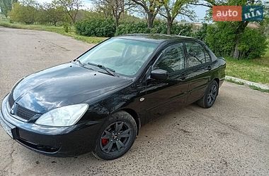 Седан Mitsubishi Lancer 2005 в Николаеве