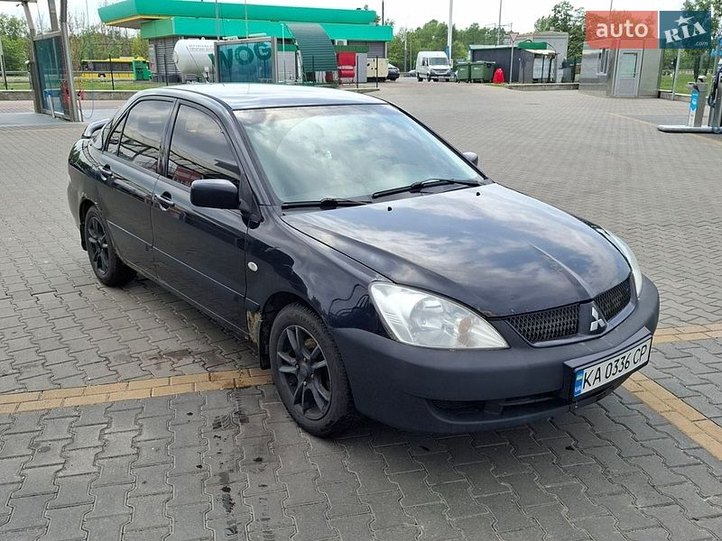 Седан Mitsubishi Lancer 2006 в Киеве