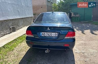 Седан Mitsubishi Lancer 2005 в Ильинцах