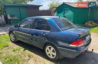 Седан Mitsubishi Lancer 2005 в Ильинцах