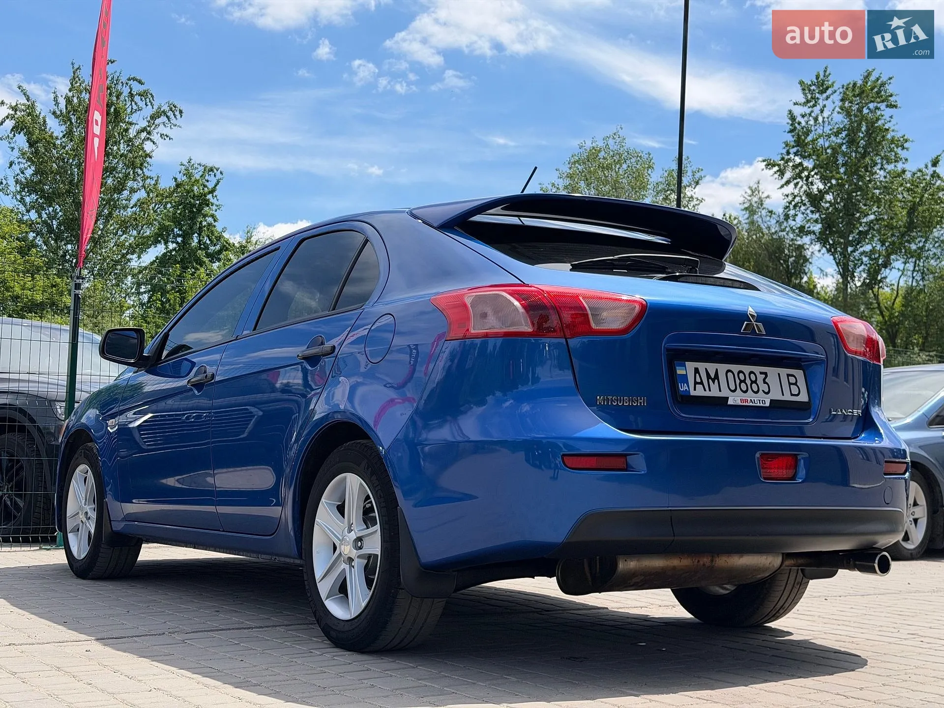 2010 Mitsubishi Lancer - мініатюра 21