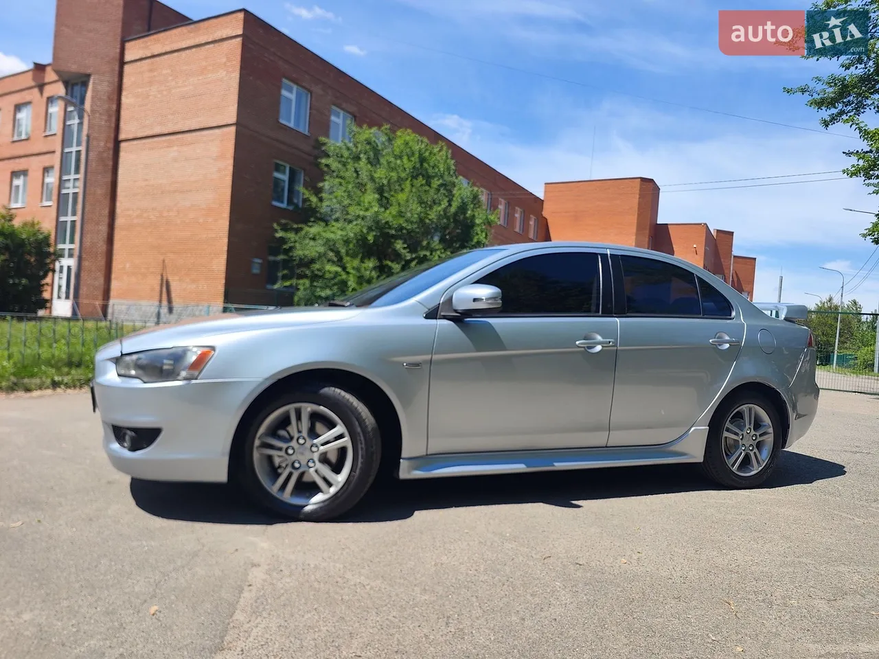 2015 Mitsubishi Lancer - мініатюра 14