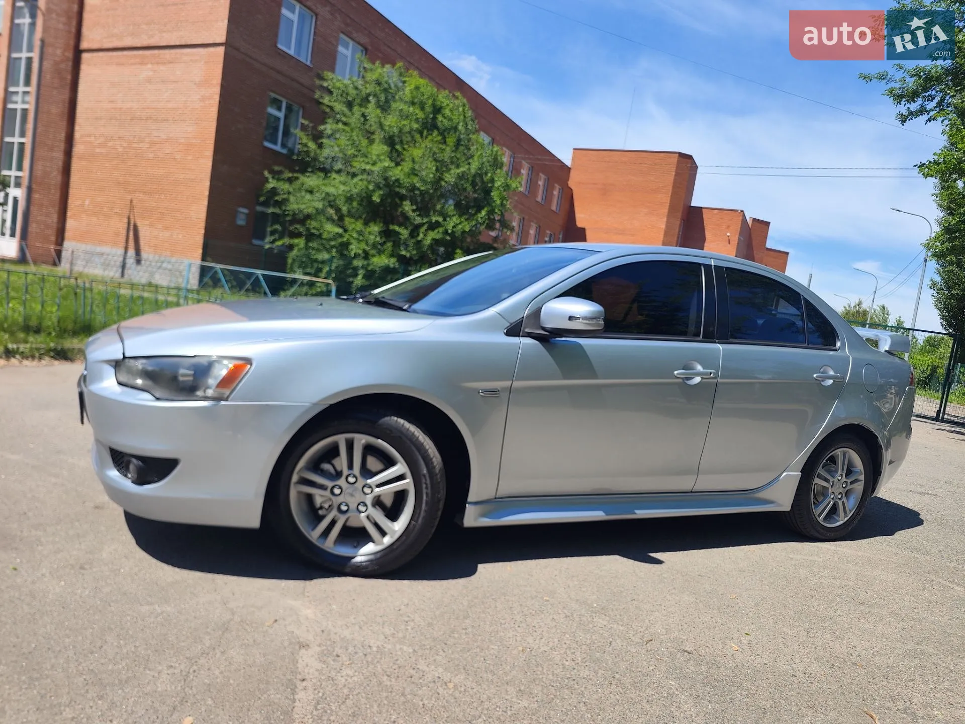 2014 Mitsubishi Lancer - мініатюра 3