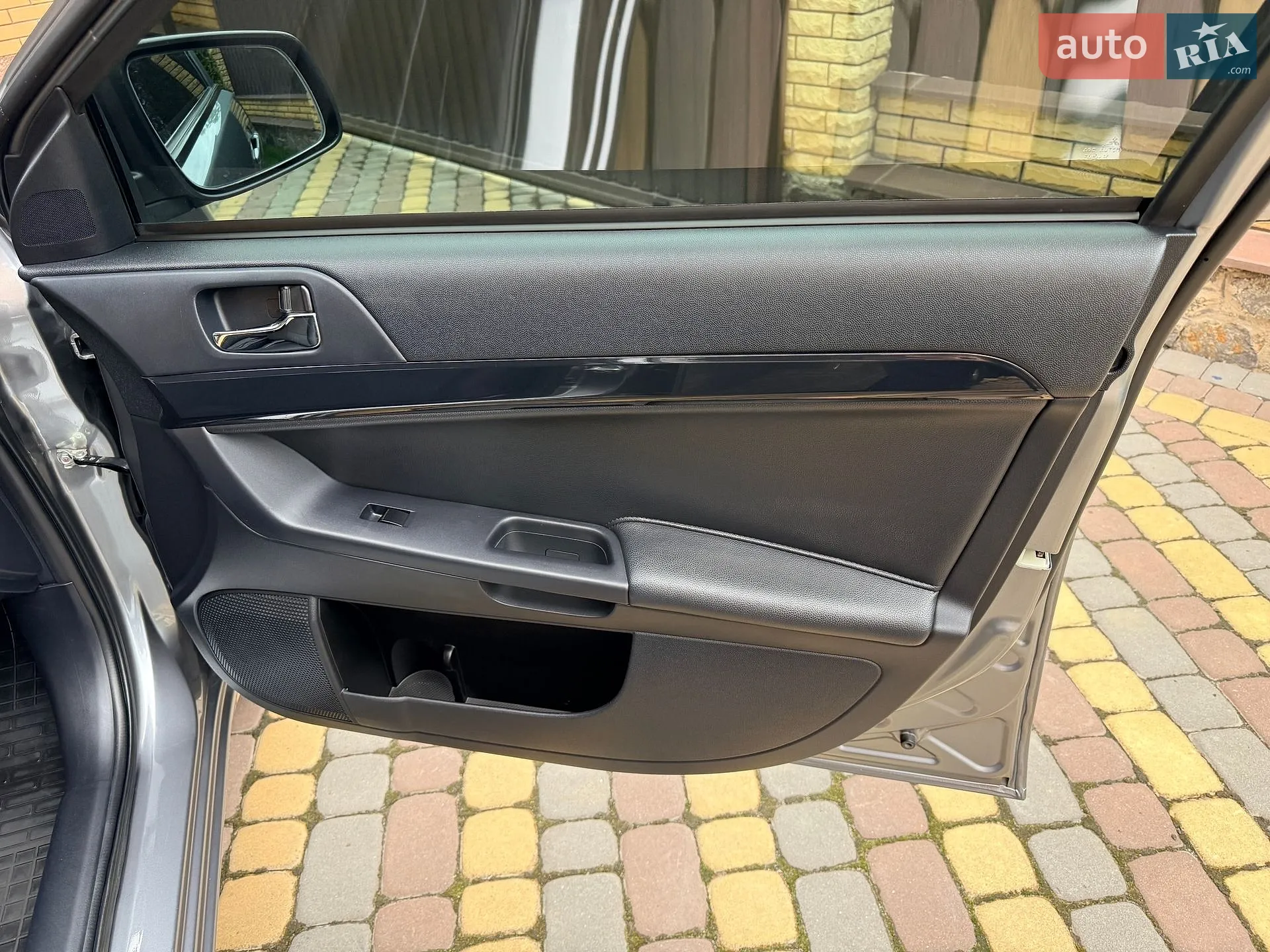 2012 Mitsubishi Lancer - мініатюра 21