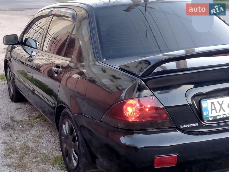 Mitsubishi Lancer 2006 VIN JMBSNCS3A6U028789 фото оголошення 4 з 52