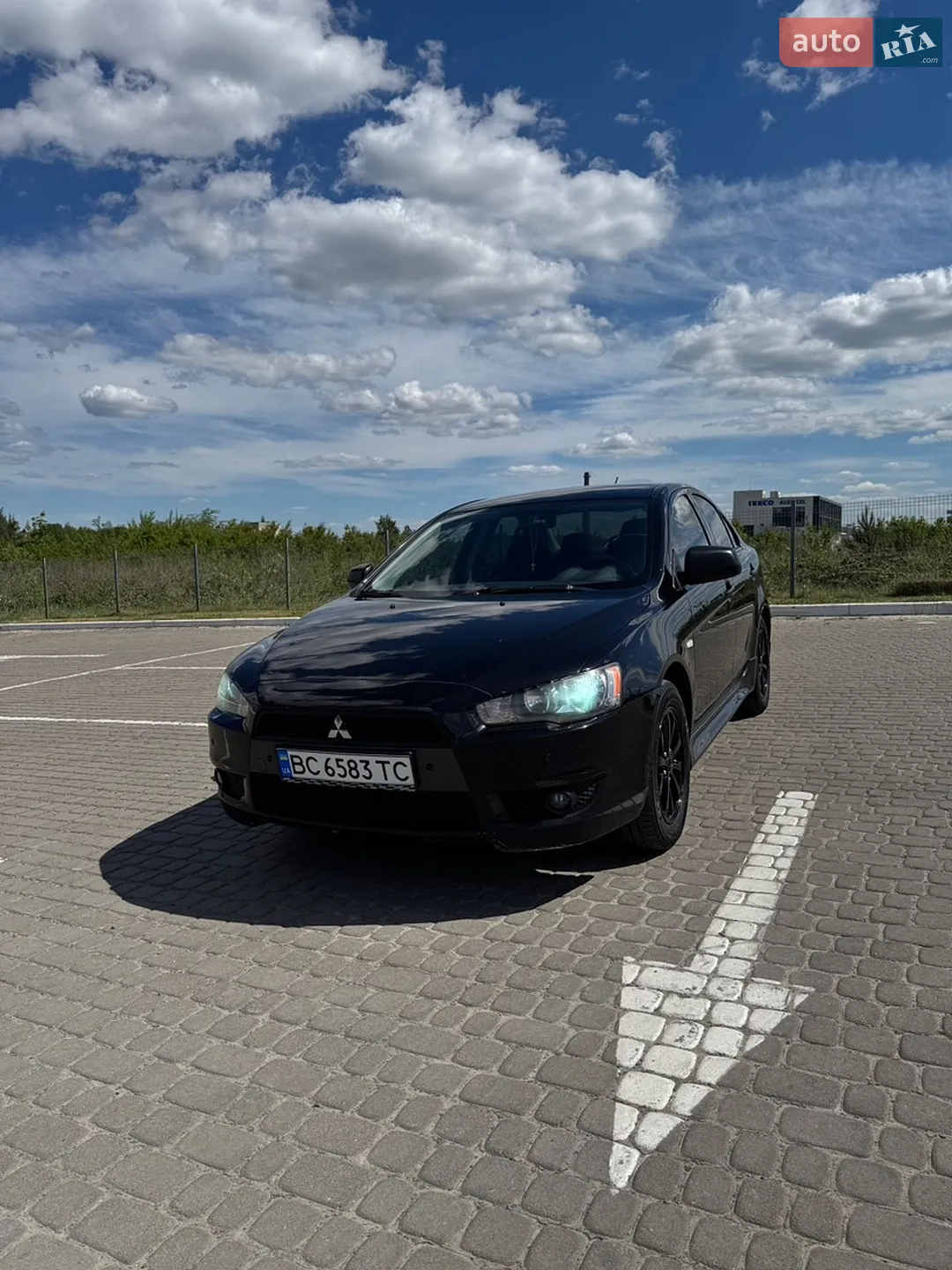 2011 Mitsubishi Lancer - мініатюра 16