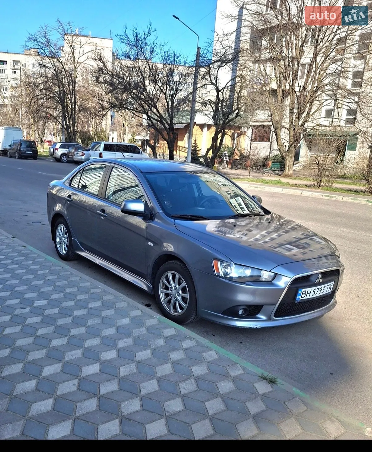 2013 Mitsubishi Lancer - фото 1