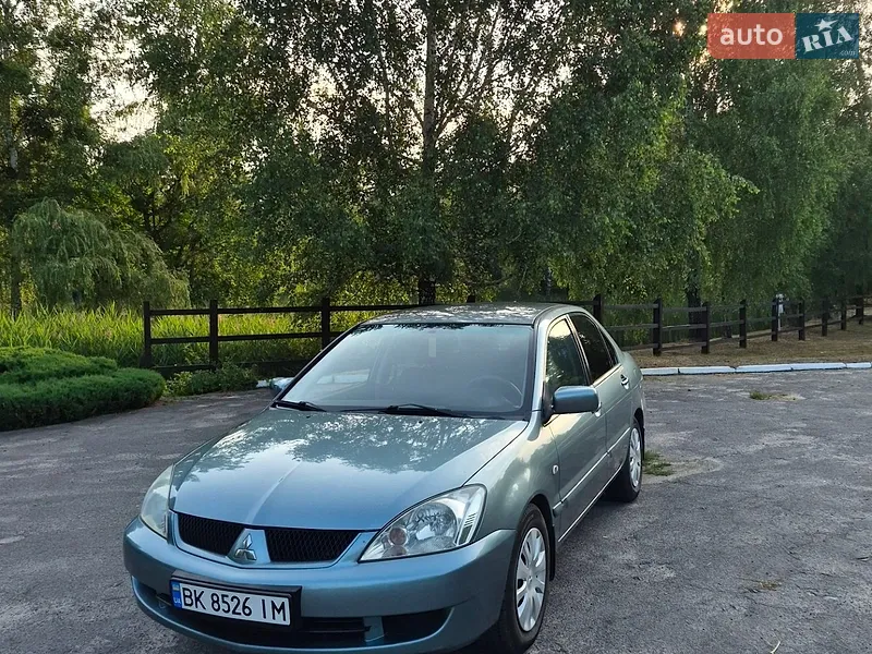 Mitsubishi Lancer