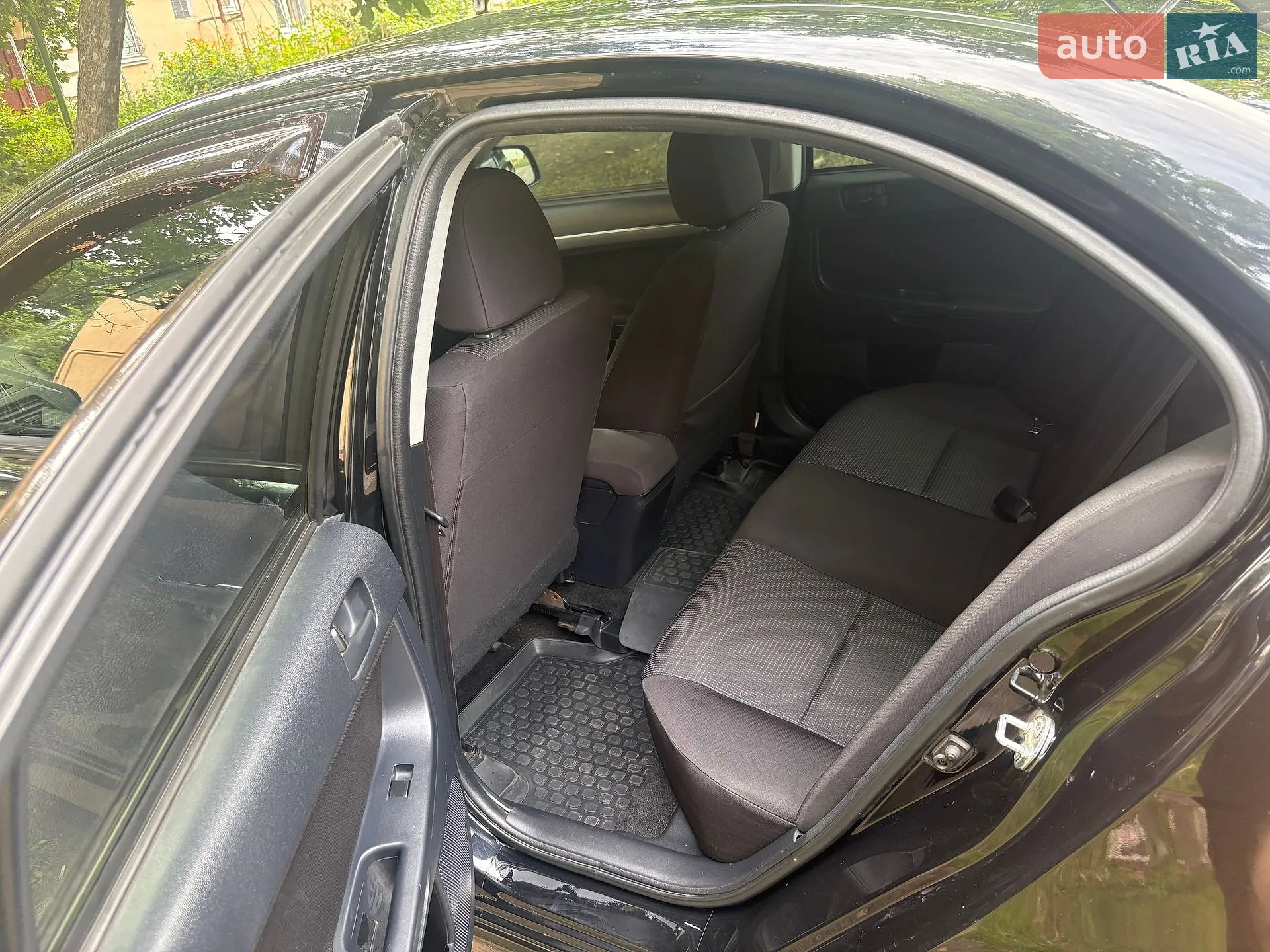 2011 Mitsubishi Lancer - мініатюра 17