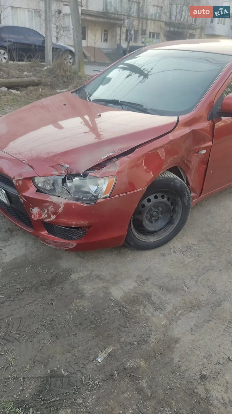 2010 Mitsubishi Lancer - фото 1
