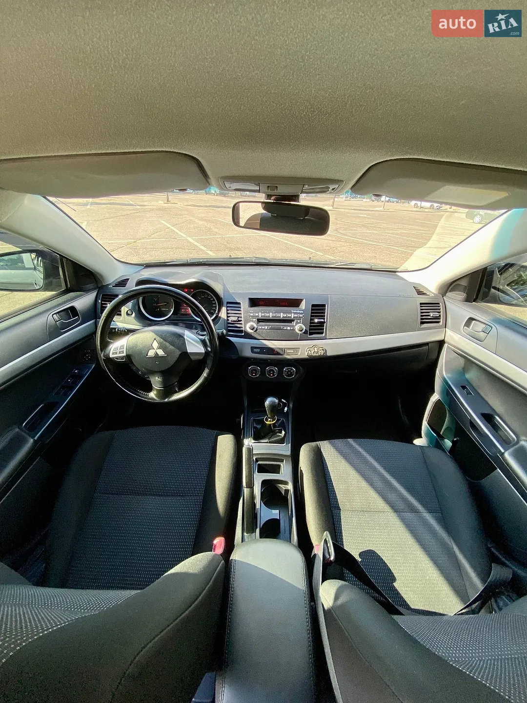 2010 Mitsubishi Lancer - мініатюра 21
