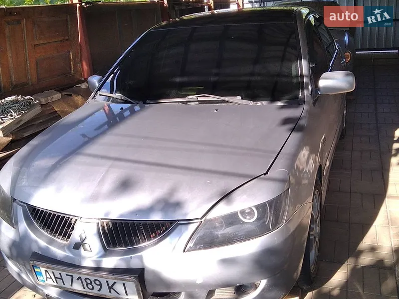 Mitsubishi Lancer 2005