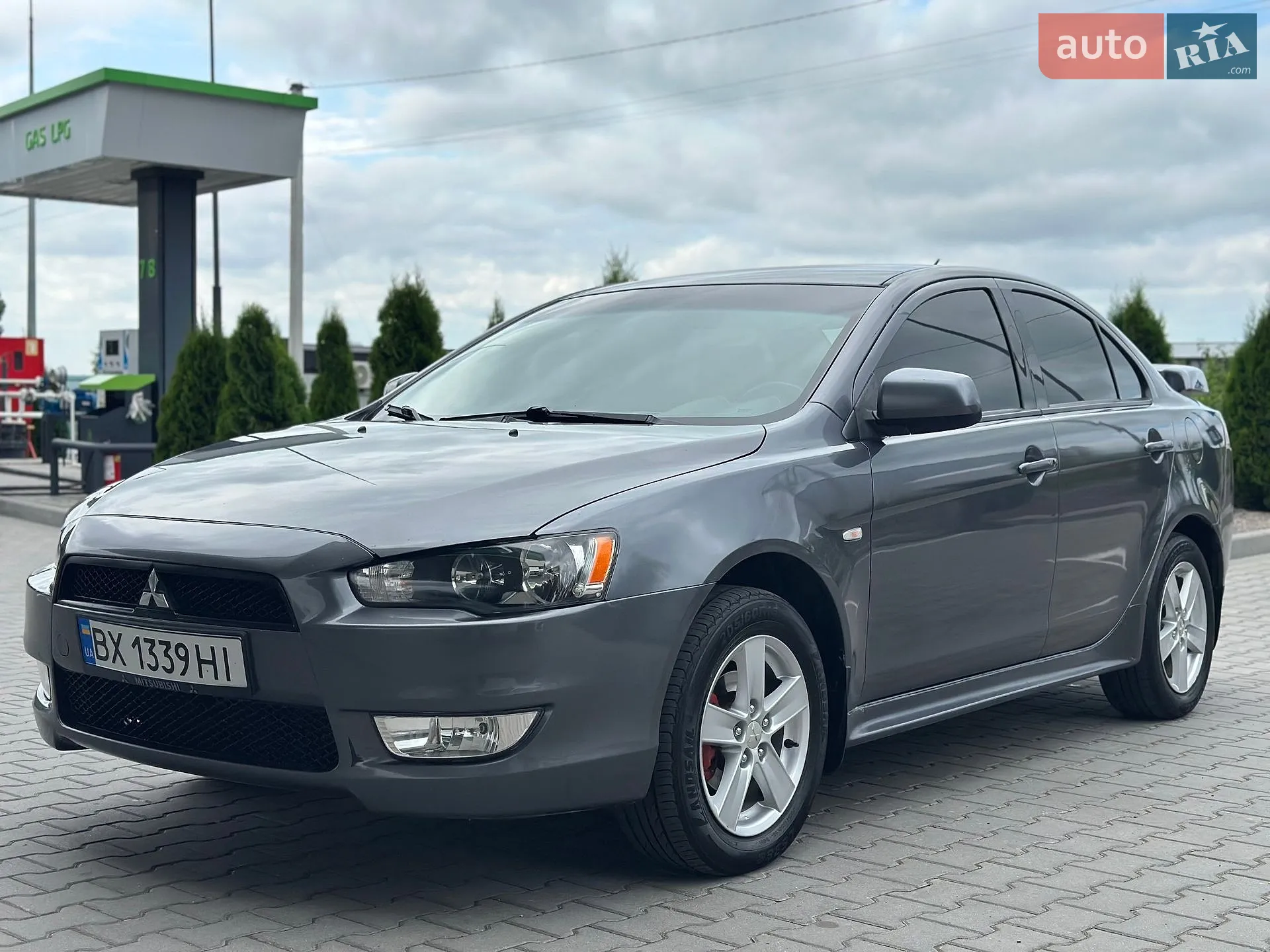 2011 Mitsubishi Lancer - мініатюра 2