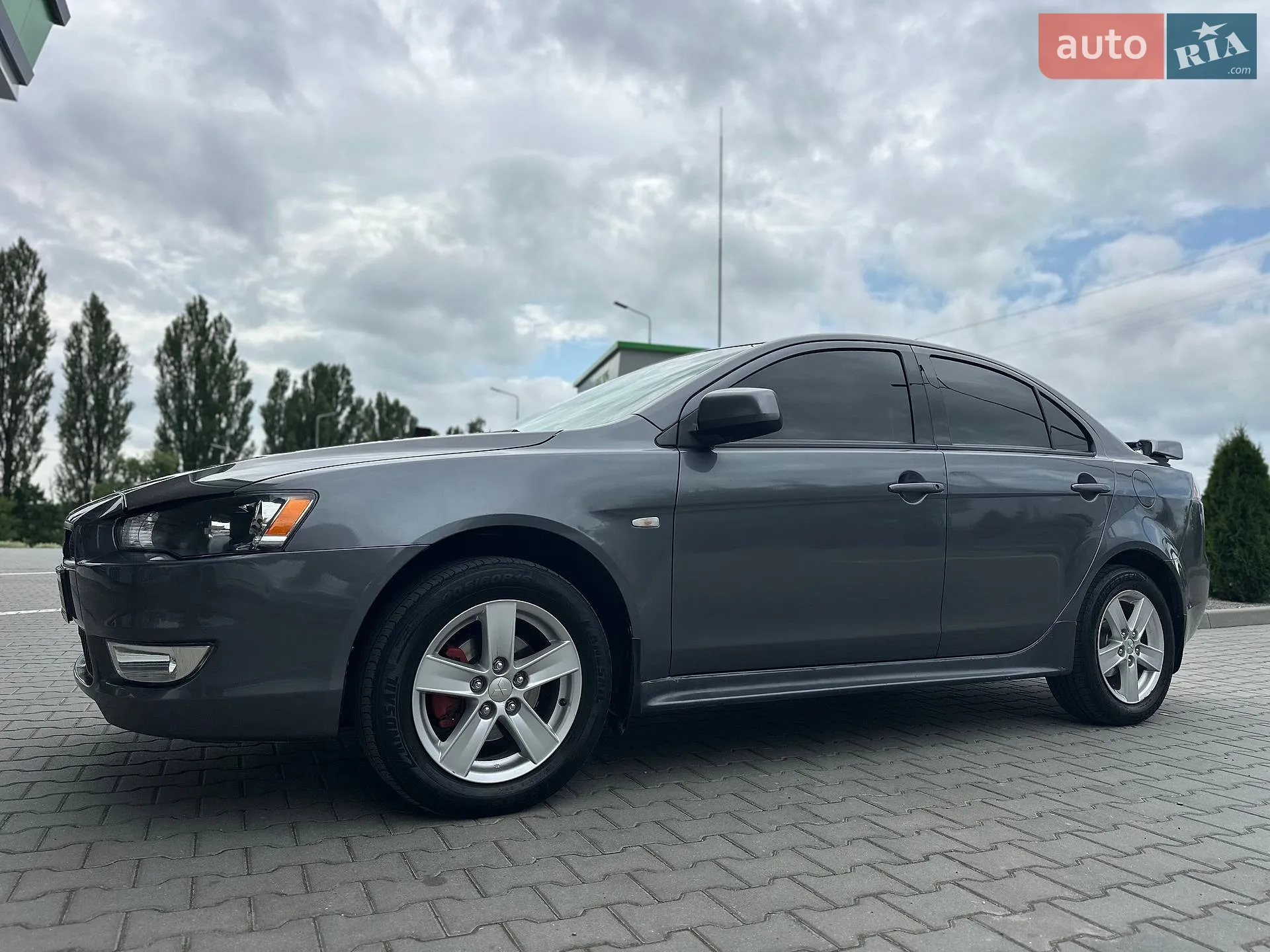 2011 Mitsubishi Lancer - мініатюра 26