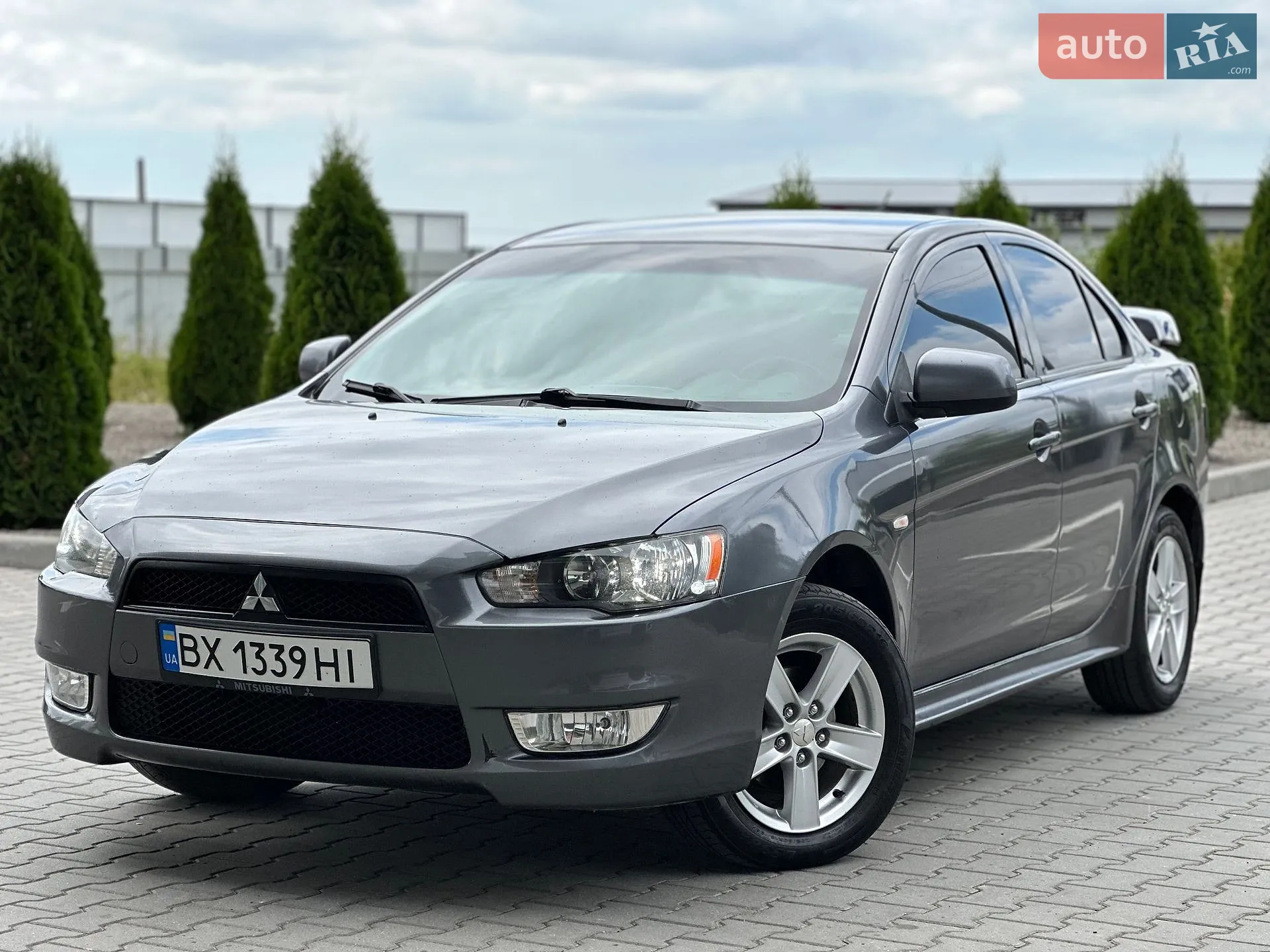 2011 Mitsubishi Lancer - мініатюра 28