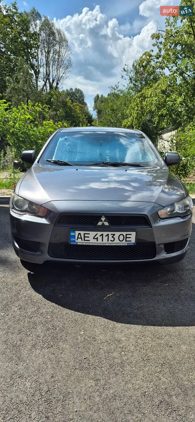 2011 Mitsubishi Lancer - фото 1