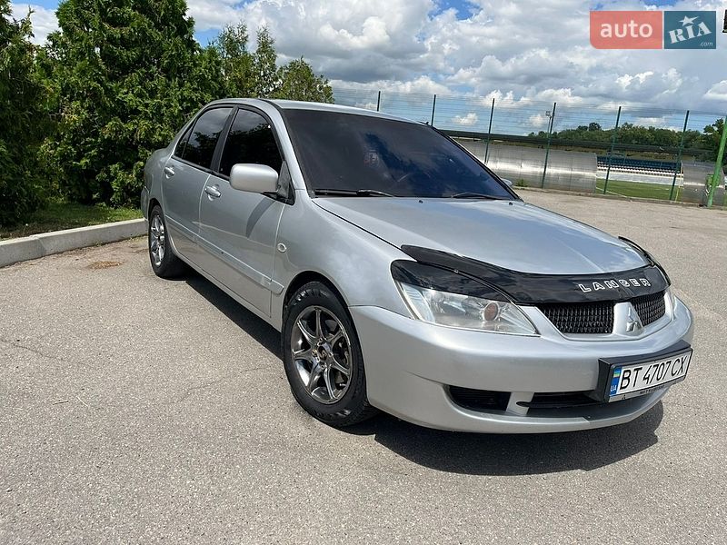 Седан Mitsubishi Lancer 2006 в Снигиревке