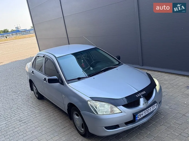 Mitsubishi Lancer