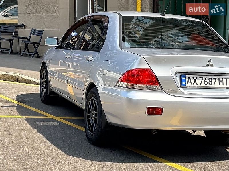 Седан Mitsubishi Lancer 2007 в Харькове