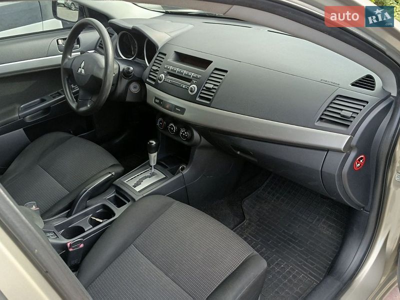 Седан Mitsubishi Lancer 2008 в Кременчуге