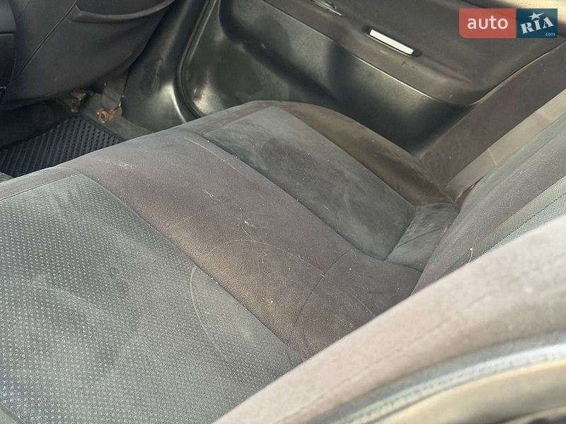 Седан Mitsubishi Lancer 2004 в Ахтырке фото 40 Седан Mitsubishi Lancer 2004 в Ахтырке