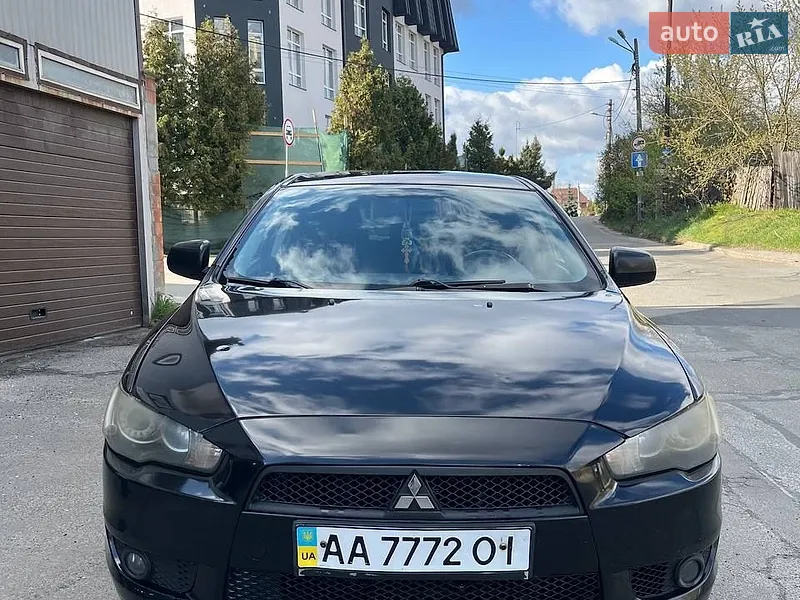 Mitsubishi Lancer