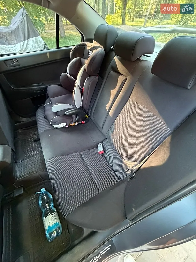 2011 Mitsubishi Lancer - мініатюра 17