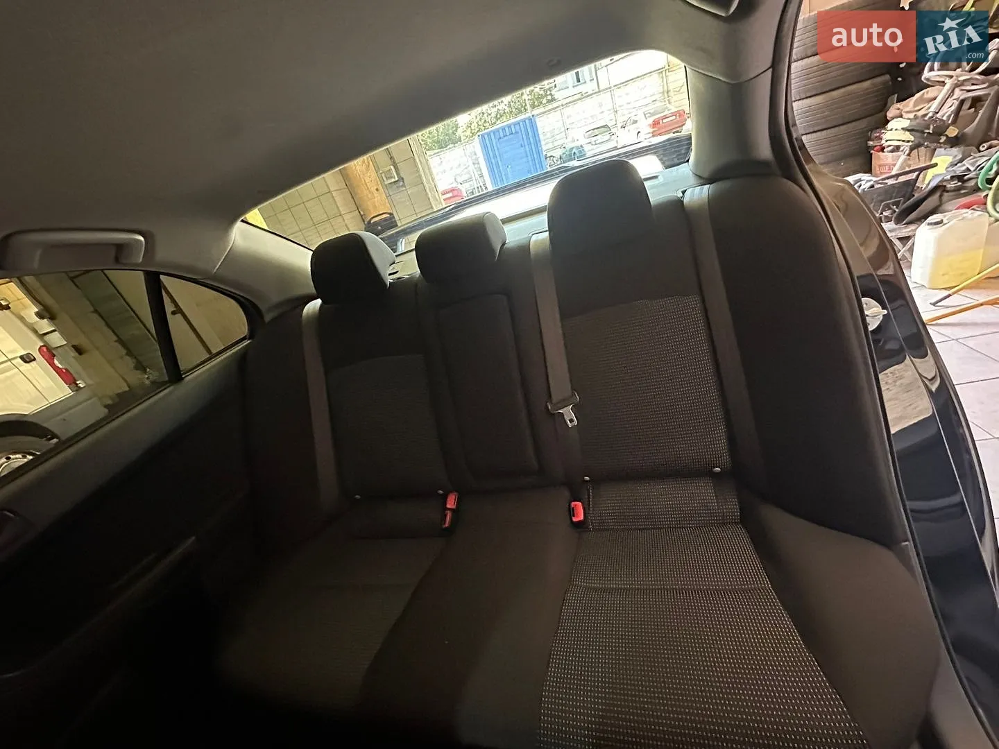 2011 Mitsubishi Lancer - мініатюра 14