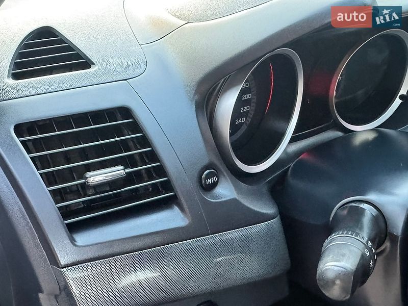 Седан Mitsubishi Lancer 2008 в Смеле фото 25 Седан Mitsubishi Lancer 2008 в Смеле