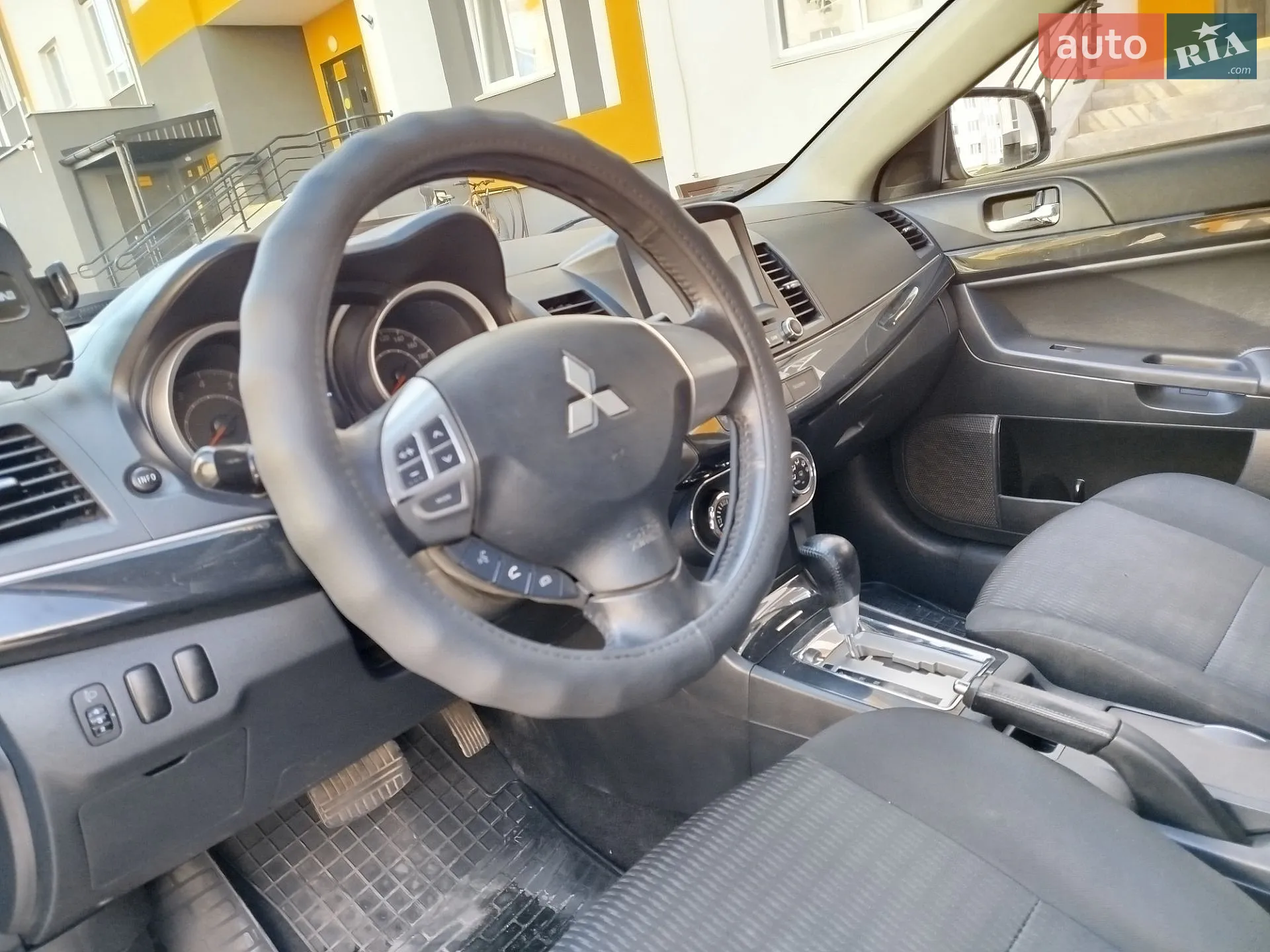 2012 Mitsubishi Lancer - мініатюра 9