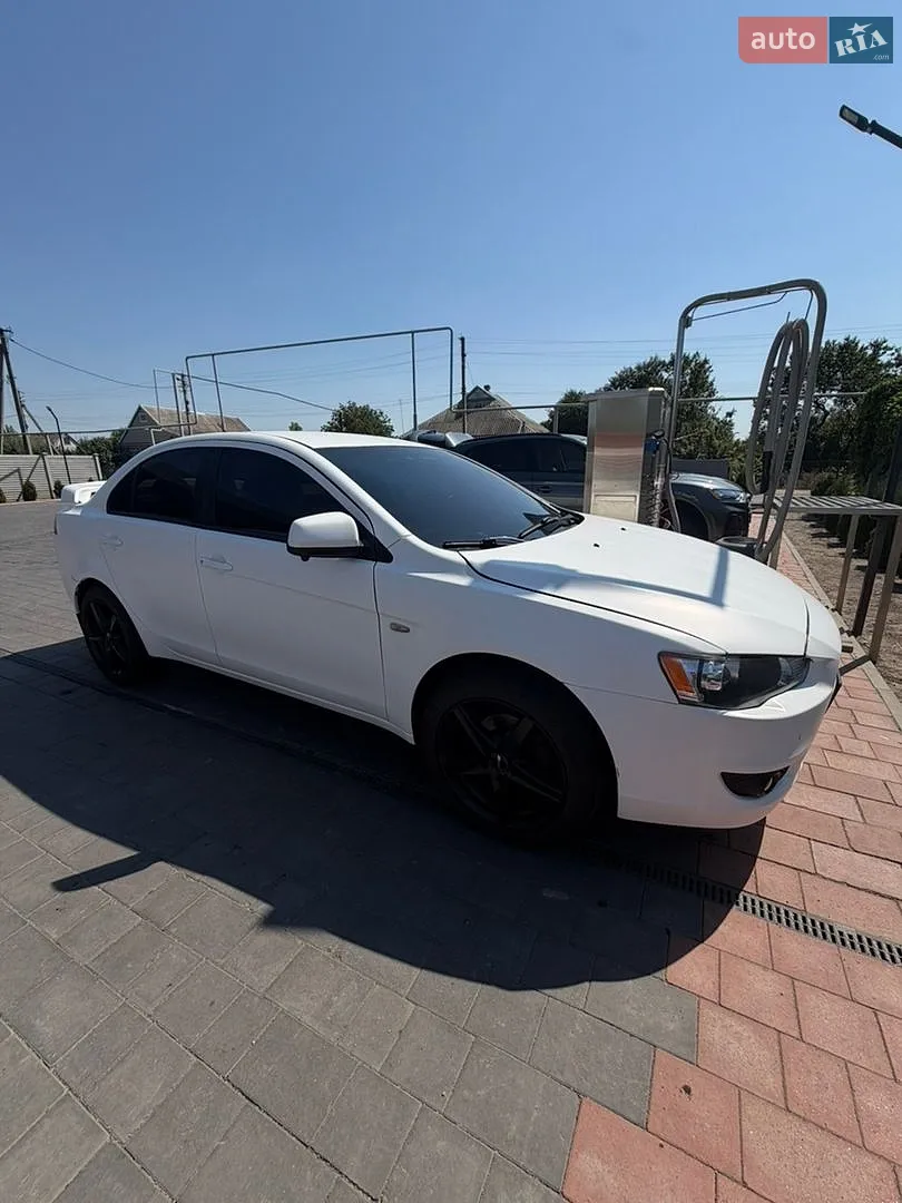2012 Mitsubishi Lancer - фото 1