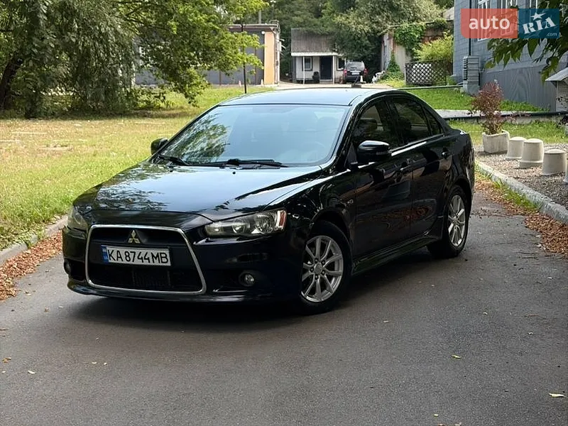 Mitsubishi Lancer 2016