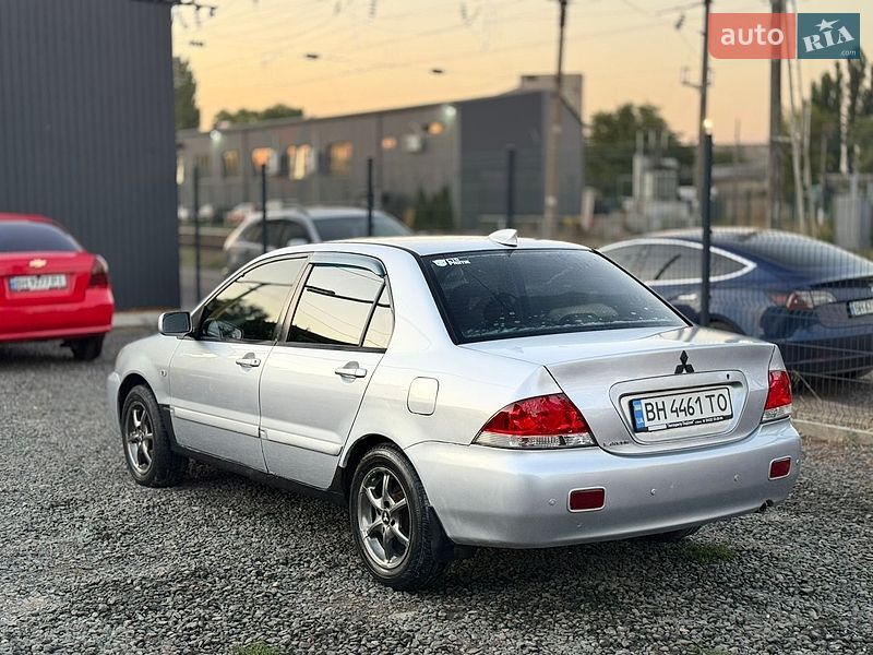 Седан Mitsubishi Lancer 2006 в Одессе