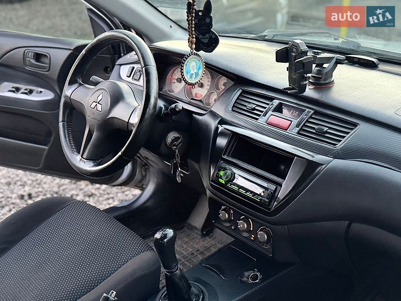 Седан Mitsubishi Lancer 2006 в Одессе