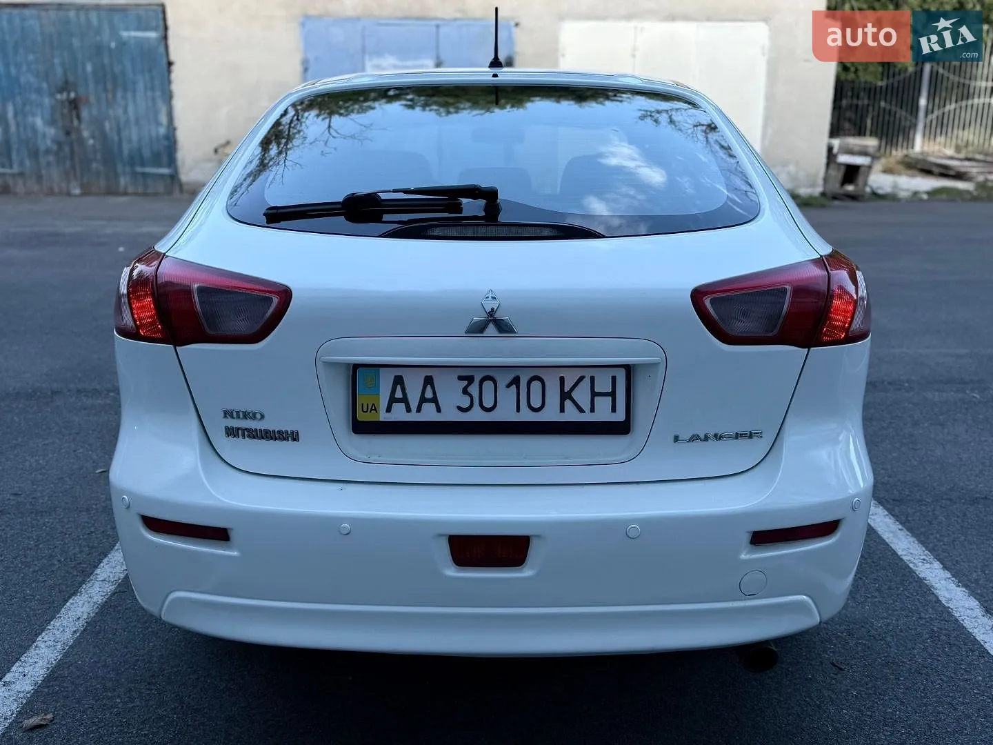 2010 Mitsubishi Lancer - мініатюра 5