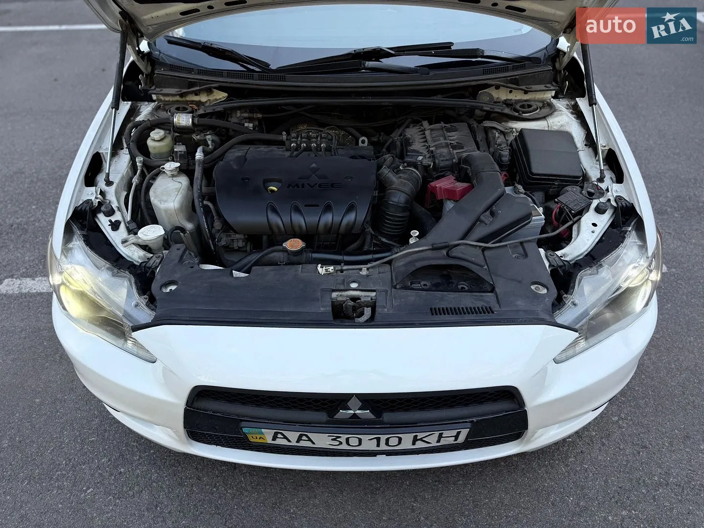 2010 Mitsubishi Lancer - мініатюра 15