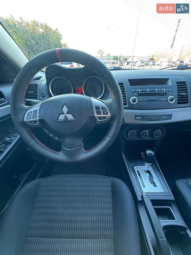 2013 Mitsubishi Lancer - мініатюра 17