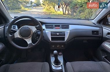 Седан Mitsubishi Lancer 2006 в Сумах