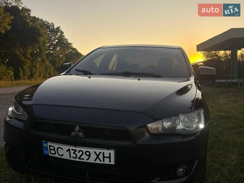 Mitsubishi Lancer