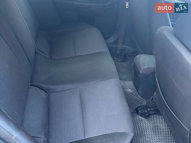 Седан Mitsubishi Lancer 2010 в Волочиске