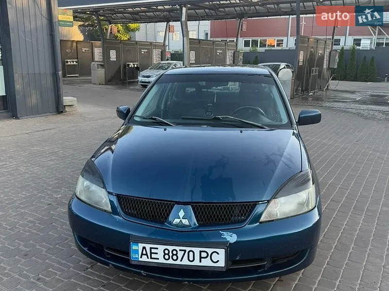 Mitsubishi Lancer