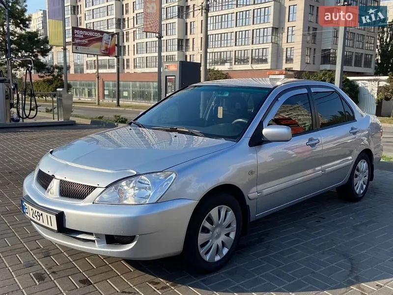 Mitsubishi Lancer